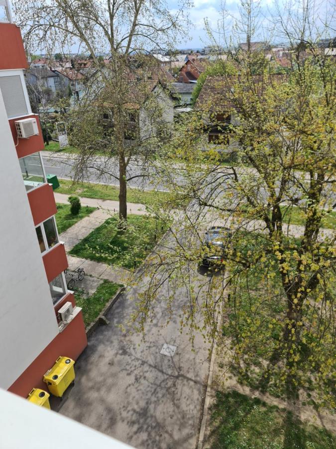 Apartman U Velikoj Gorici Zeljko Velika Gorica Luaran gambar
